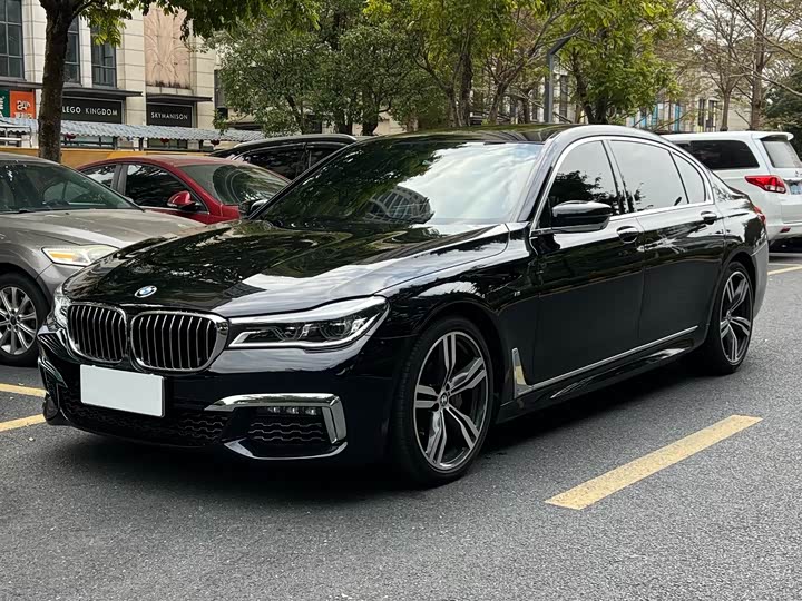 BMW 7-Series 2018 740 Li Leading M — фото 1