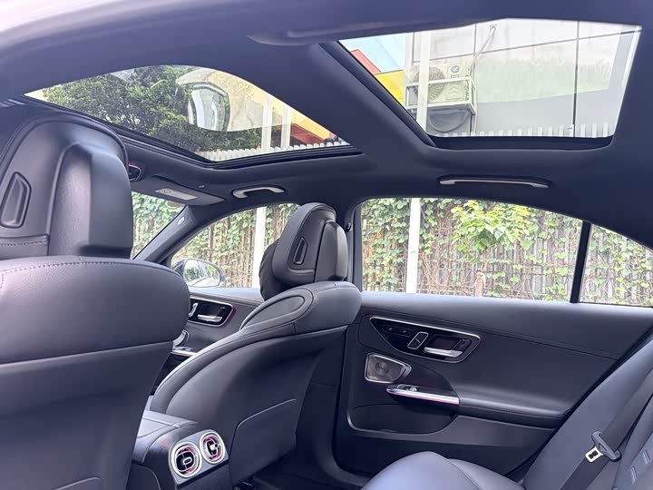 Mercedes-Benz C-Class 2024 C 260 L — фото 18