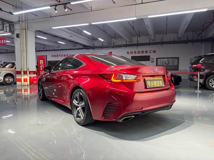 Lexus RC 2018 RC 300 — фото 4