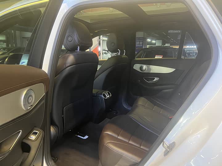 Mercedes-Benz GLC рестайлинг GLC 200 4MATIC — фото 12