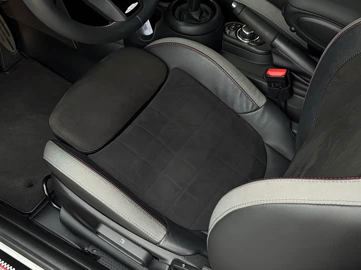 MINI Hatch — фото 13