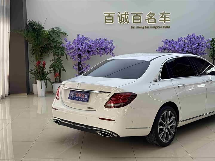 Mercedes-Benz E-Class 2018 E 200 L — фото 7