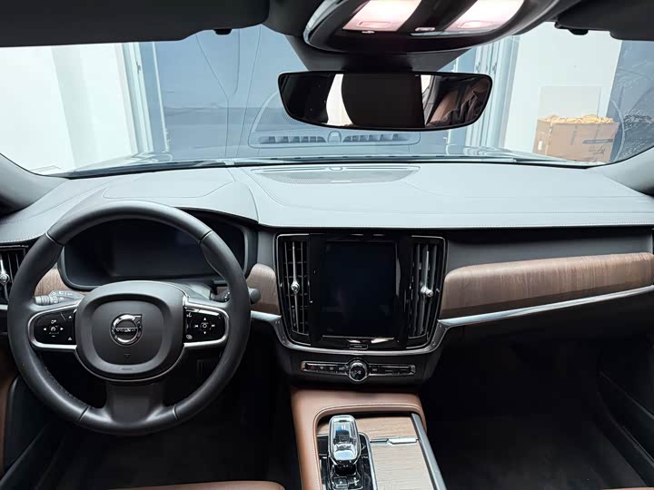 Volvo S90 2025 B 5 — фото 10
