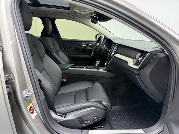Volvo S60 2021 T 4 — фото 12
