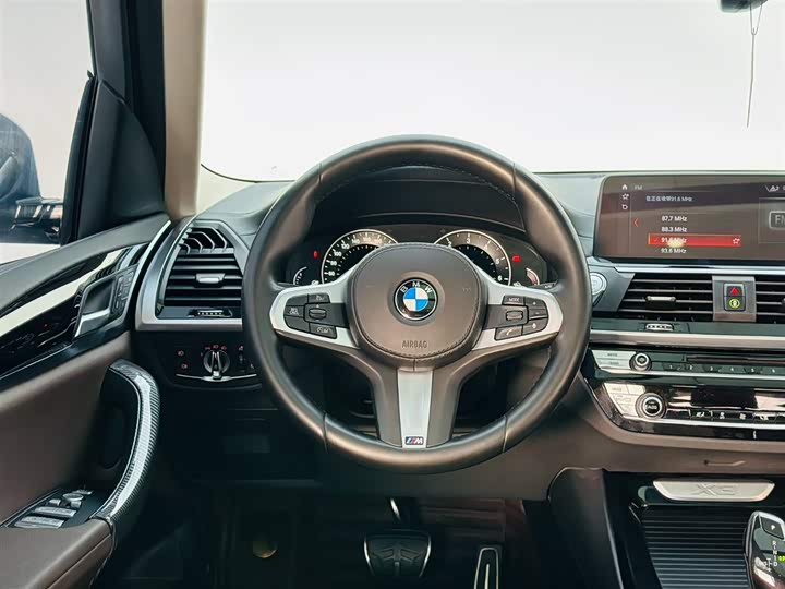 BMW X3 2018 x Drive 25i M V — фото 17