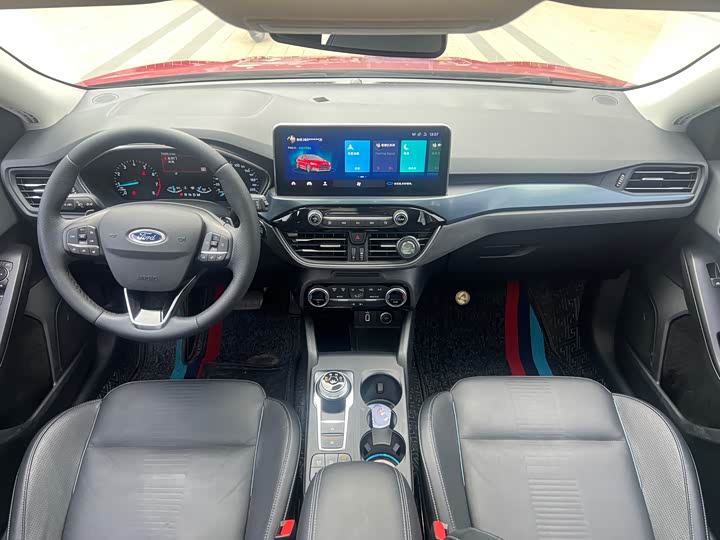 Ford Active 2020 Eco Boost 180 AT — фото 6