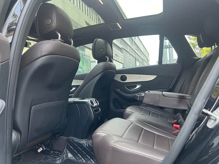 Mercedes-Benz GLC 2021 GLC 260 L 4 MATIC — фото 7