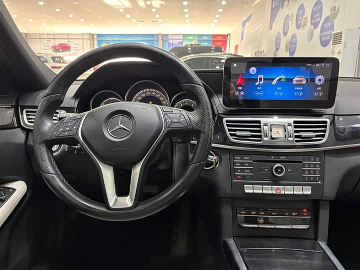 Mercedes-Benz E-Class 2015 E 200 L Sport — фото 10