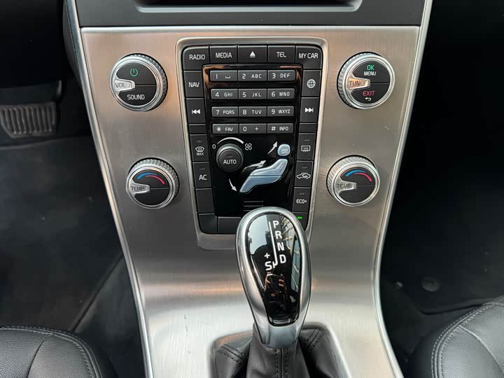 Volvo S60 2018 S 60 L T 3 — фото 10