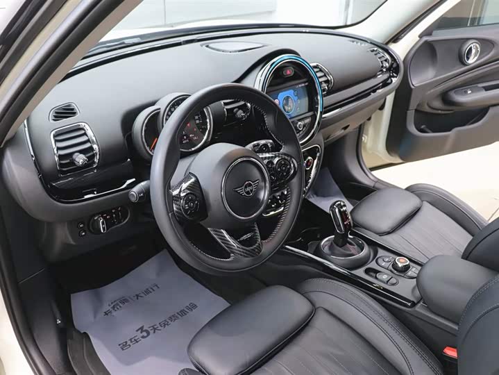 MINI Clubman — фото 14