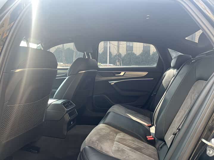 Audi A6L 2019 40 TFSI — фото 6