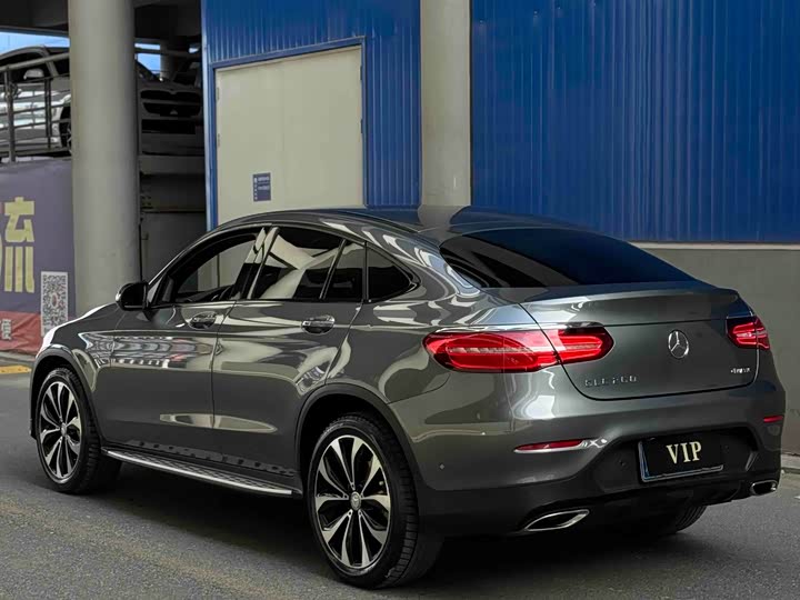 Mercedes-Benz GLC 2017 GLC 260 4 MATIC SUV — фото 6