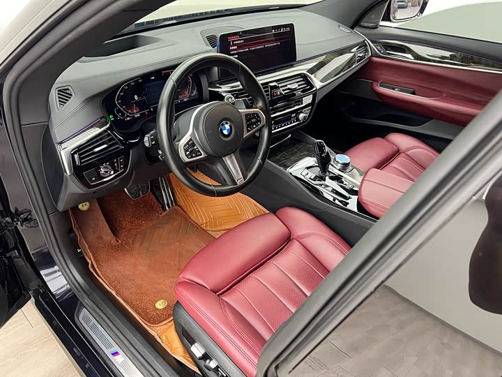 BMW 6-Series 2021 630i M — фото 4