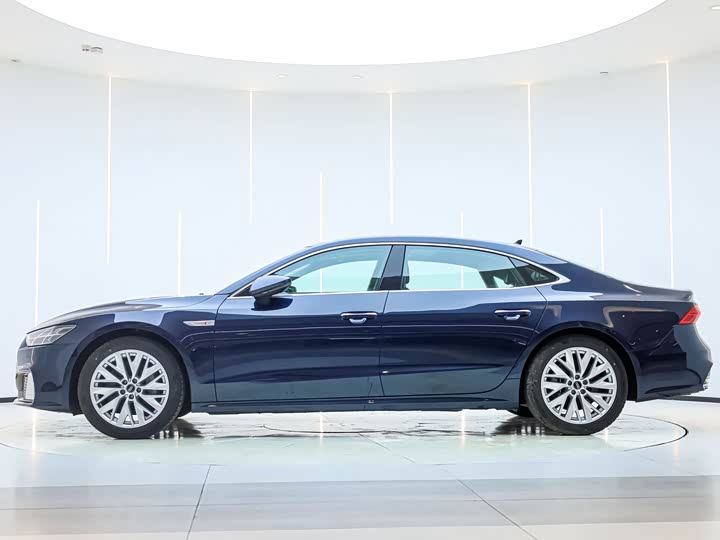Audi A7L 2024 45 TFSI S-line — фото 8