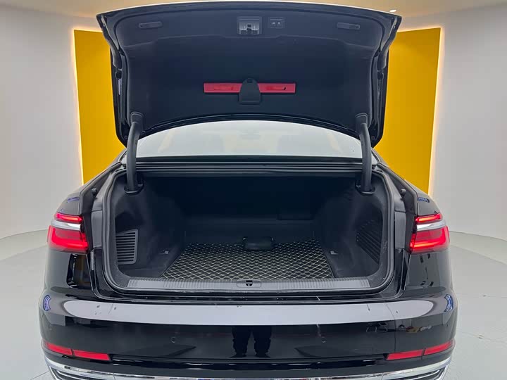 Audi A8 2019 Plus A 8 L 55 TFSI quattro Luxury — фото 30