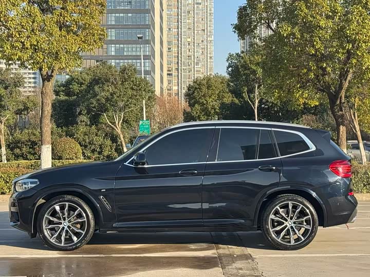 BMW X3 2021 x Drive 30i Leading M — фото 3