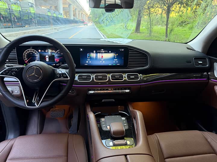 Mercedes-Benz GLE — фото 8