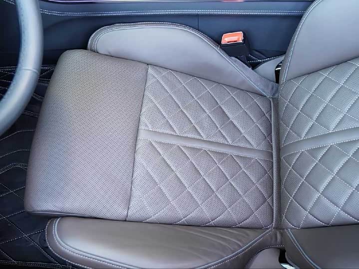 Audi A8 2024 A 8 L 55 TFSI quattro Flagship — фото 26