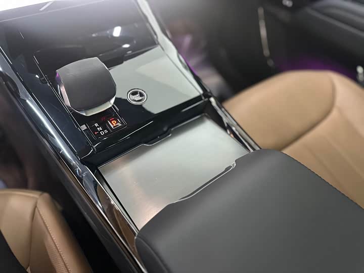 Land Rover Range Rover Sport — фото 14