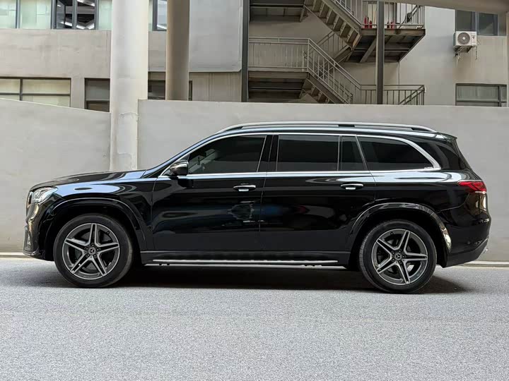 Mercedes-Benz GLS 2022 GLS 450 4 MATIC Luxury — фото 3