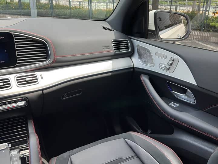 Mercedes-Benz GLE 2025 AMG GLE 53 4 MATIC+ — фото 20