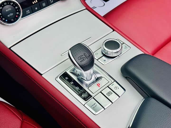 Mercedes-Benz SL-Class 2016 SL 400 Sport — фото 12