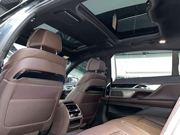BMW 7-Series 2018 730 Li Leading M — фото 19