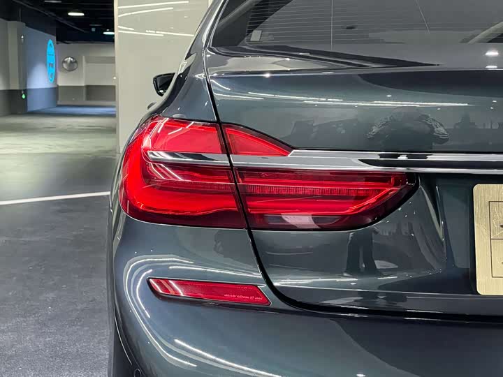 BMW 7-Series 2018 730 Li Leading M — фото 25