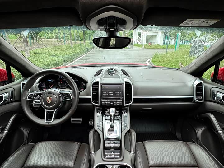 Porsche Cayenne 2016 Cayenne GTS 3.6 T — фото 5