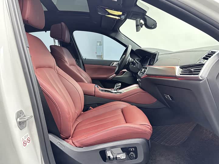 BMW X6 2022 x Drive 40i M — фото 13
