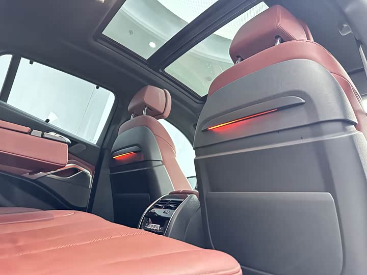 BMW X6 2022 x Drive 40i M — фото 15