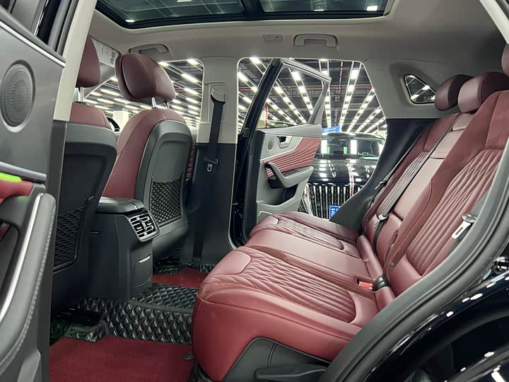 Hongqi HS5 2023 2.0 T Pro 50 — фото 8