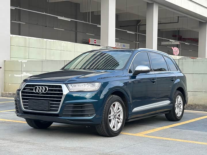 Audi Q7 2018 40 TFSI Comfort — фото 3