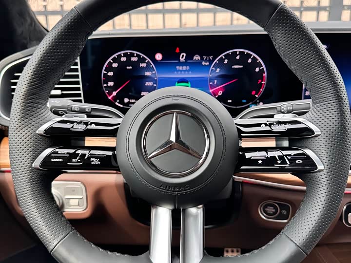 Mercedes-Benz GLS 2024 GLS 450 4 MATIC Luxury — фото 25
