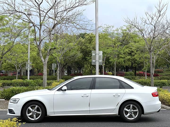 Audi A4L 2016 30 TFSI ATComfort — фото 7
