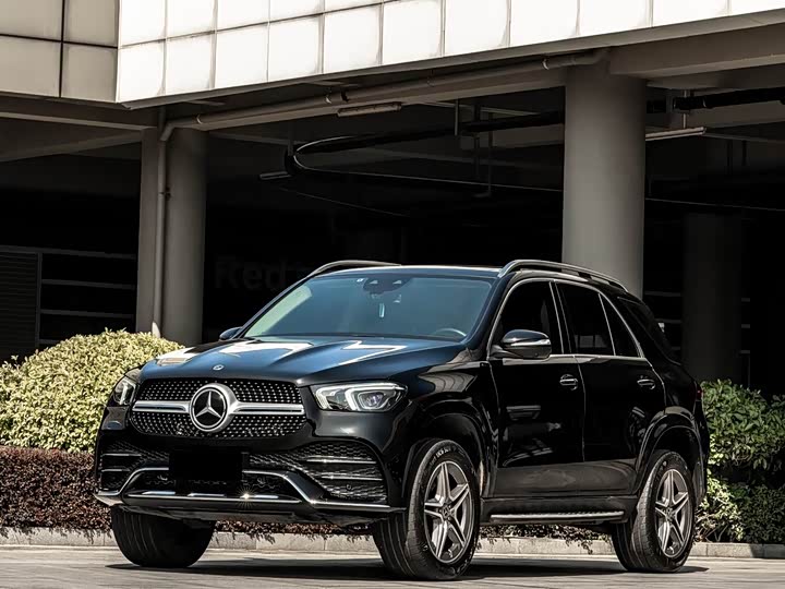 Mercedes-Benz GLE 2021 GLE 450 4 MATIC Luxury — фото 1