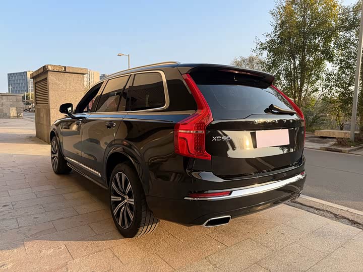 Volvo XC90 2021 B 5 — фото 4