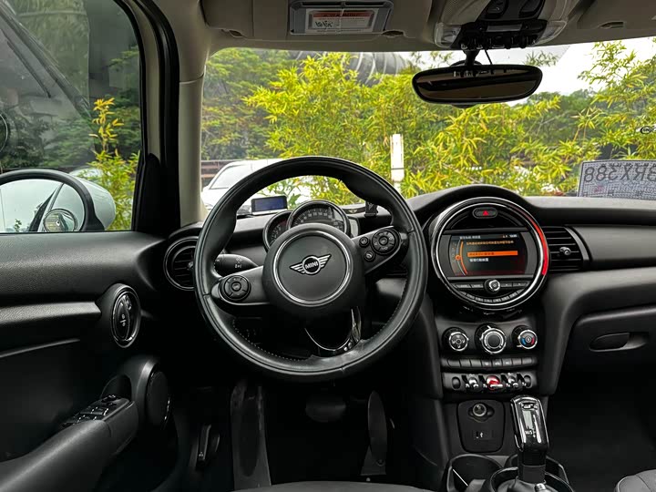MINI Hatch — фото 16