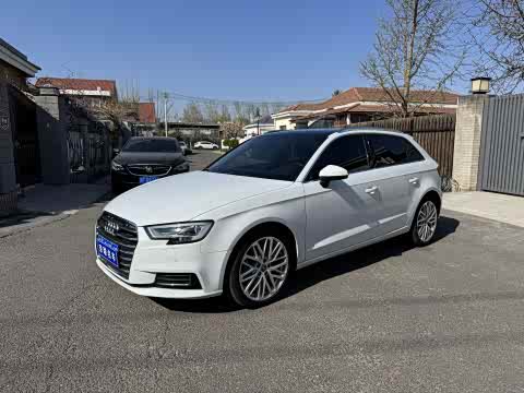 Audi A3 2019 Sportback 35 TFSI V — фото 13