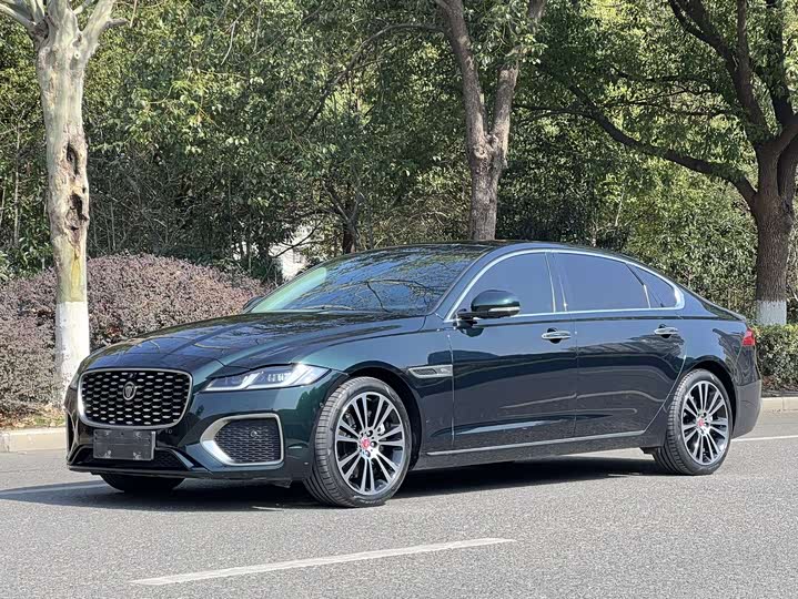 Jaguar XFL 2022 XFL 2.0 T P 250 2 WD — фото 2