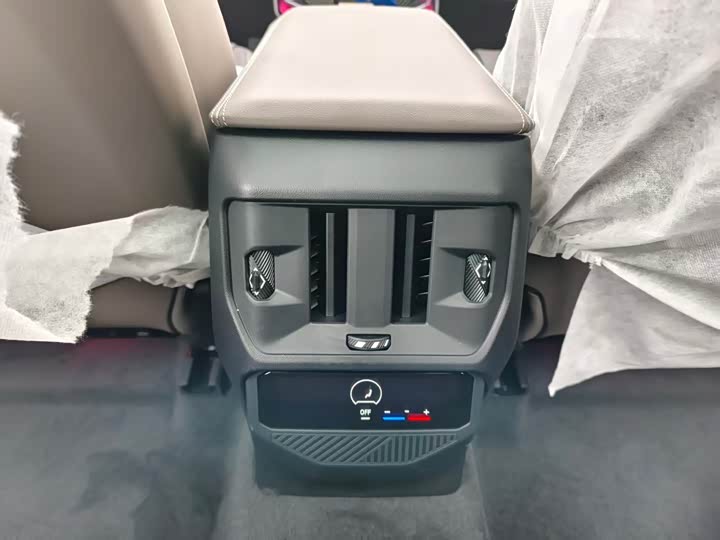 BMW X3 2026 x Drive 30 L Leading M — фото 17