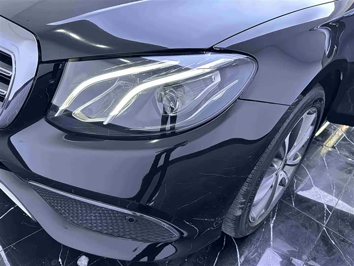 Mercedes-Benz E-Class 2016 E 200 L — фото 19