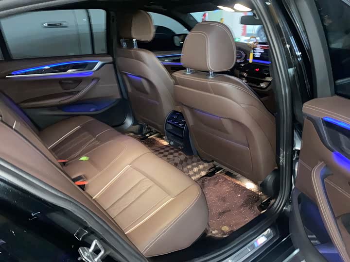 BMW 5 Series 525Li люкс-пакет — фото 8