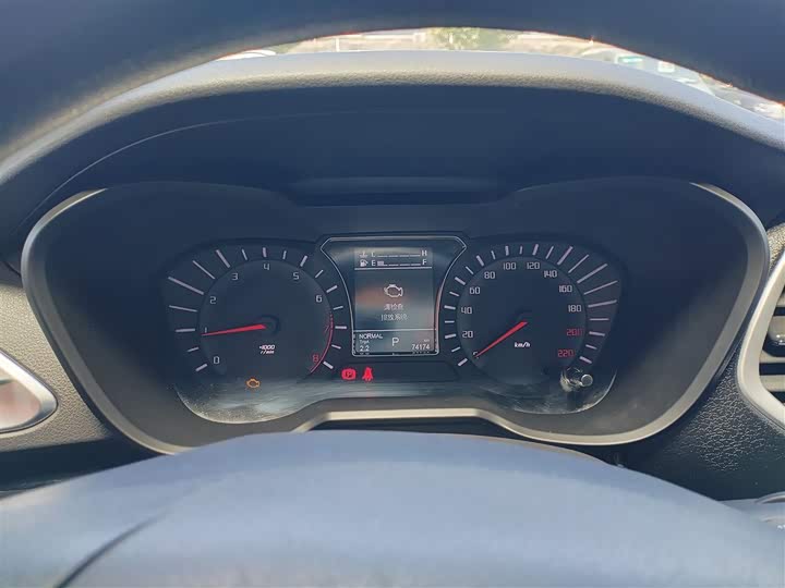Trumpchi GS4 2017 235 T AT 2 WD — фото 12
