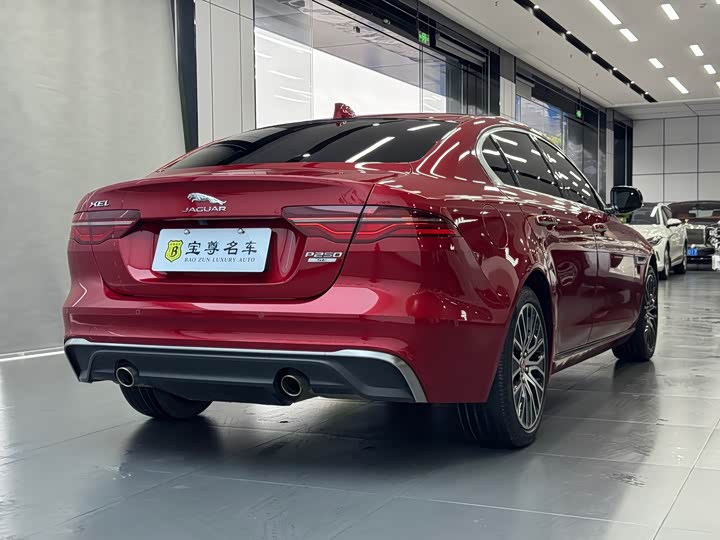 Jaguar XEL 2020 2.0 T 250 PS SE — фото 6