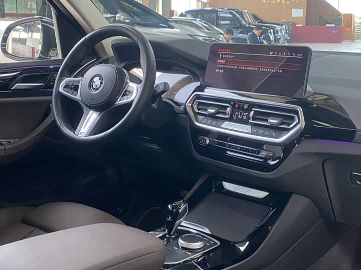 BMW X3 2022 x Drive 25i M — фото 12