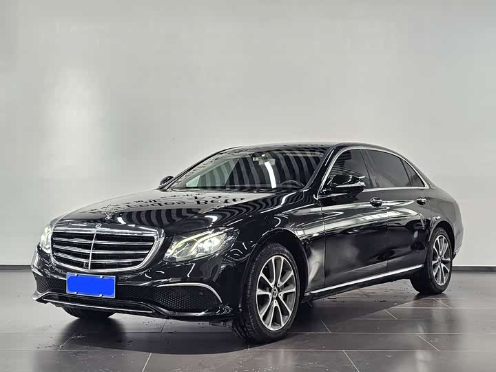 Mercedes-Benz E-Class 2019 E 300 L — фото 1