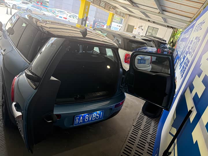 MINI Clubman — фото 12