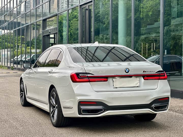 BMW 7-Series 2019 730 Li M — фото 11