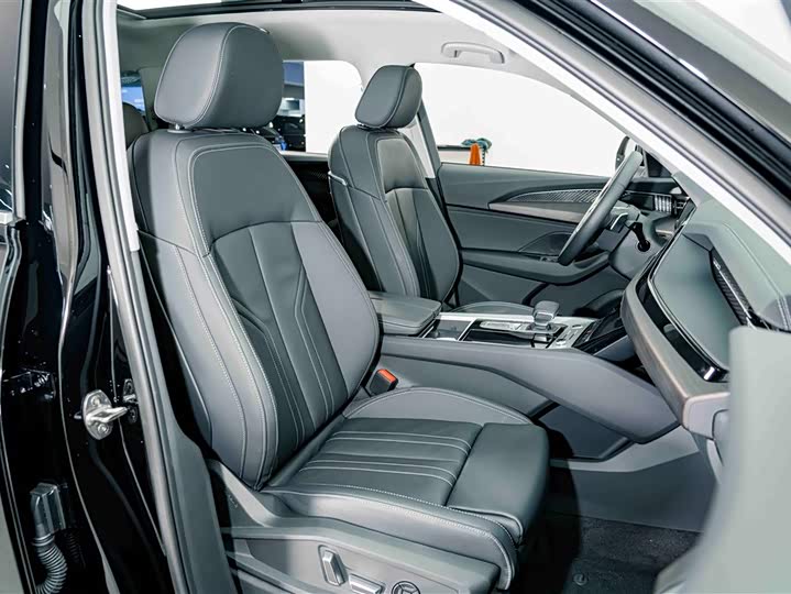 Audi Q6 2025 40 TFSI quattro 7 — фото 17